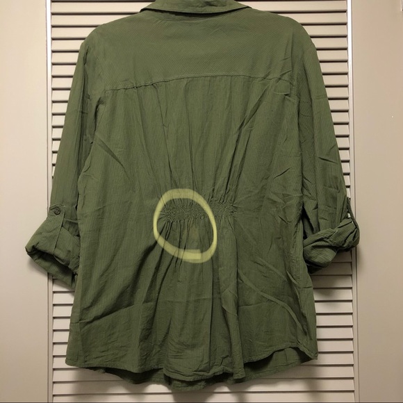 Olive green blouse - Picture 4 of 7